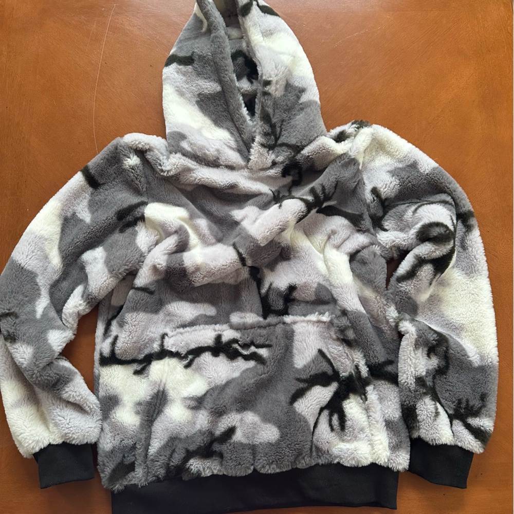 American Stitch Gray‎ and Black Camouflage Hoodie
